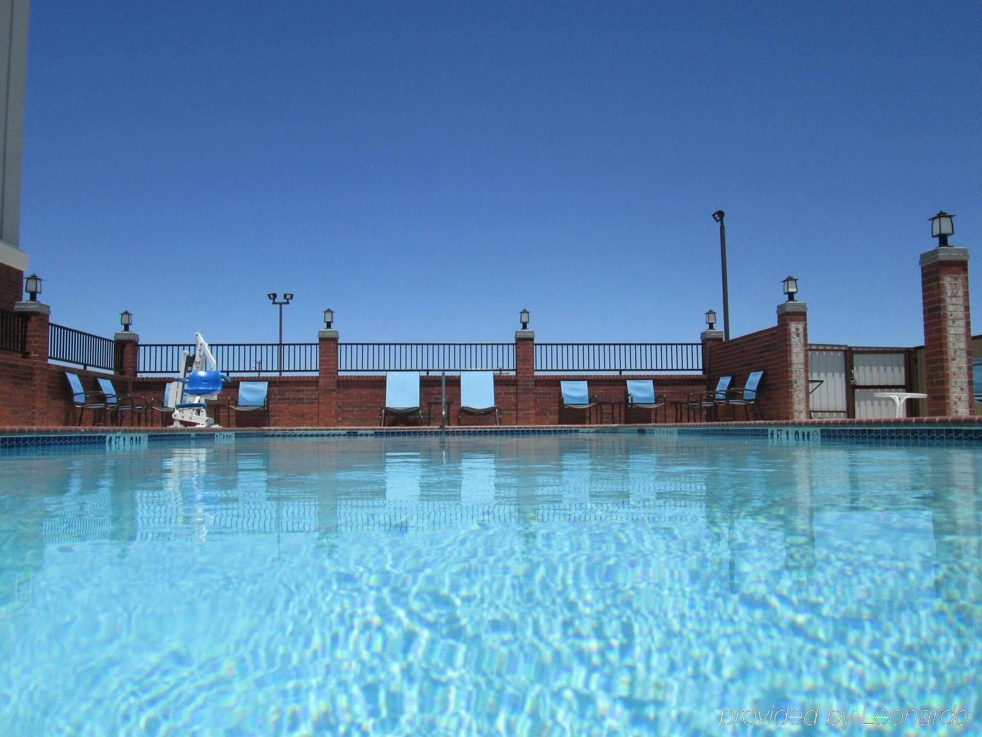 Holiday Inn Express Hotel And Suites Fort Stockton By Ihg Exteriör bild